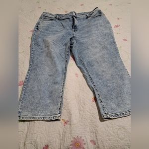 Lane Bryant women's acid wash crop (ankle length) jeans, size 24.